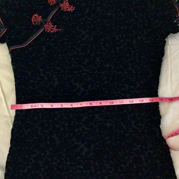 Vintage CITY  of SHANGHAI 100% Silk Black w/ red trim L - Picture 8 of 13